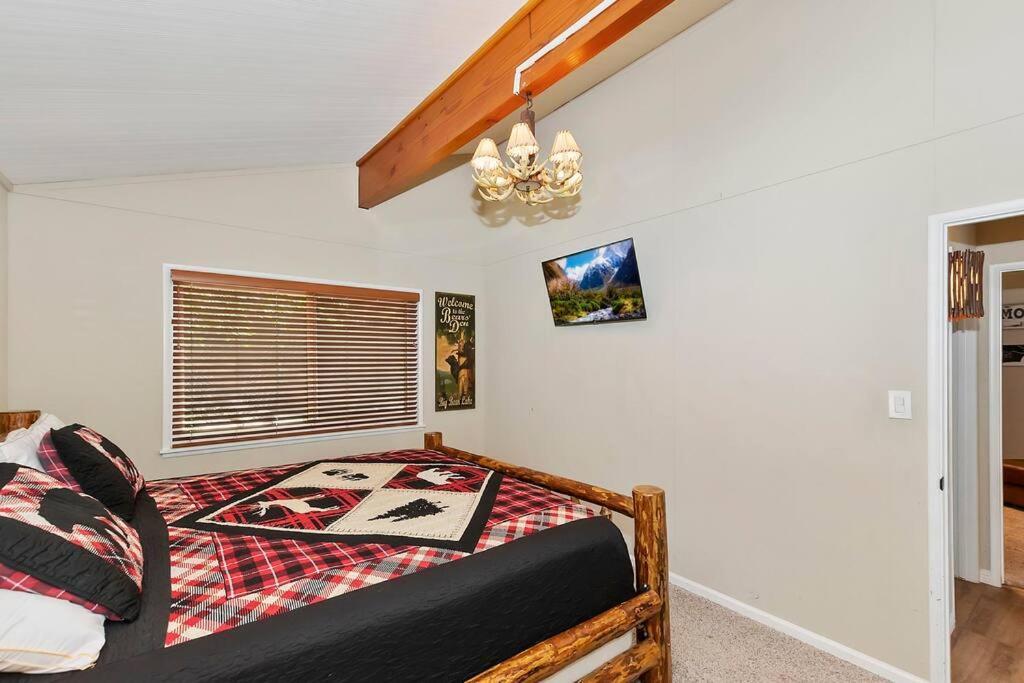 Villa Chalet Monterey W/Hot Tub - Big Decks/Bbq Big Bear Lake Exterior foto