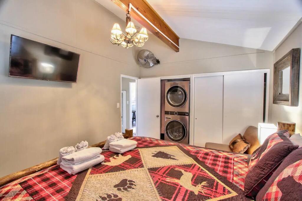 Villa Chalet Monterey W/Hot Tub - Big Decks/Bbq Big Bear Lake Exterior foto